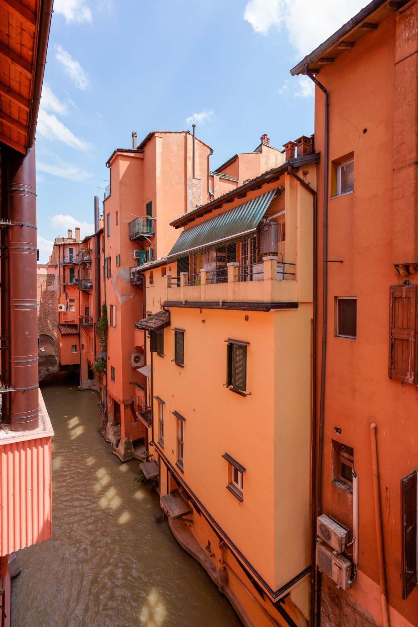 Canaletto Apartment Bologna Esterno foto
